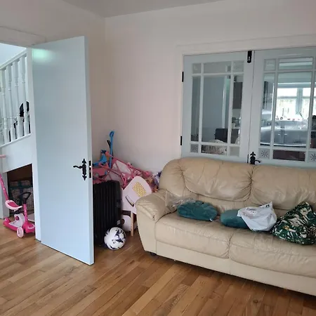 Artist House Леттеркенни