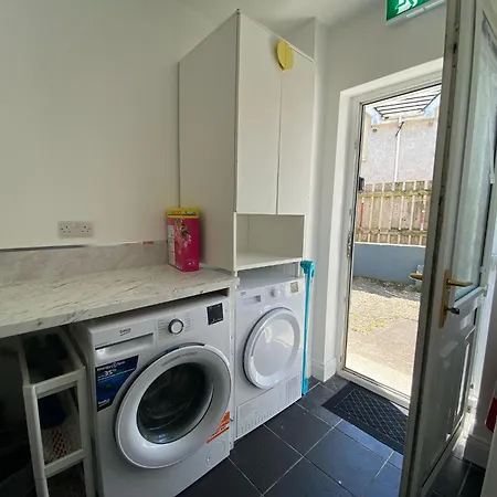 Artist House * 레터케니