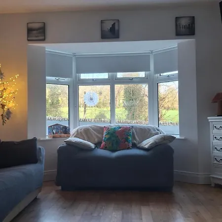 Semesterbostad Artist House *